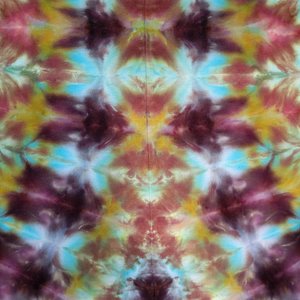 18/20 1X V-Neck T-Shirt, Golden Plum Dendrite