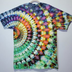L Tall T-Shirt, Rainbow Radar Ripple