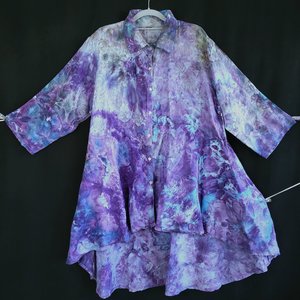 2X/3X Linen Hi-Low Shirt, Purple Watercolor