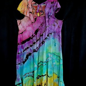 XXL Flutter Sleeve Dress, Rainbow Geode