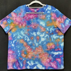 XL Luxe V-Neck T-shirt, Sunset Clouds
