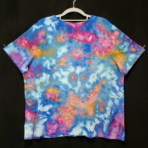XL Luxe V-Neck T-shirt, Sunset Clouds