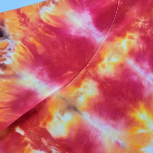 2X 26/28 V-neck T-shirt, Fire Ripple
