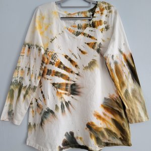 Size 14/16 V-neck 3/4 sleeve T, Moss Agate