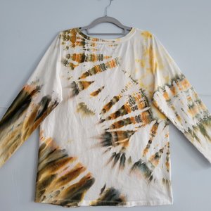 Size 14/16 V-neck 3/4 sleeve T, Moss Agate