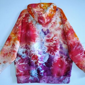 2XL Bamboo Hoodie, Chrysanthemums
