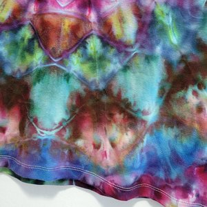 2X V-Neck T, Mandala