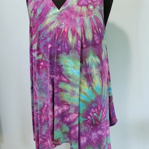 Size 20 Tunic Tank, Strawberry Skies