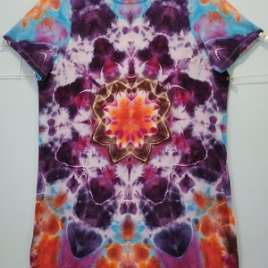 L/XL T-Shirt Dress, Star Iris
