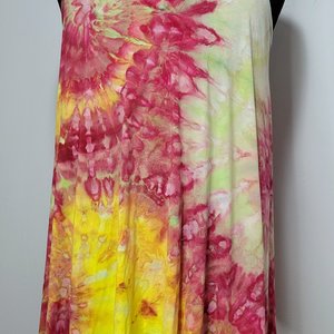 Size 14 Viscose Tank, Sunlit Garden Swirl