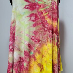 Size 14 Viscose Tank, Sunlit Garden Swirl