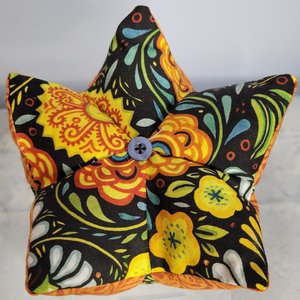 Pin Cushion, Folk Flowers