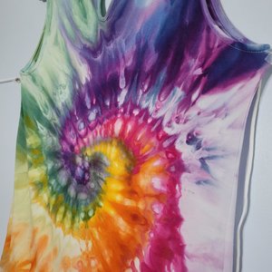 M Button Back Rayon Tank, Rainbow Spiral