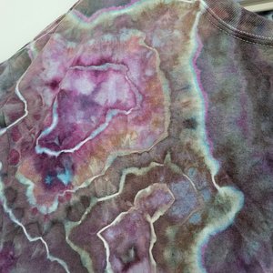 2XL Tall T-Shirt, Electric Storm Geode