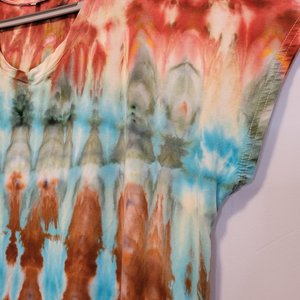 2XL Rayon V-Neck Top, Adobe & Desert Green