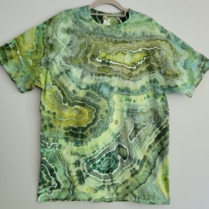 XL Tall T-shirt, Green Geode