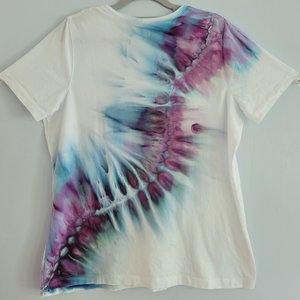 M 14/16 V-neck T-shirt, Purple Magic