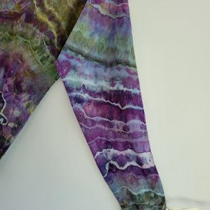 L Unisex T-shirt, Purple & Green Geode