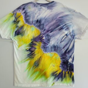 XL Unisex T, Space Eggs