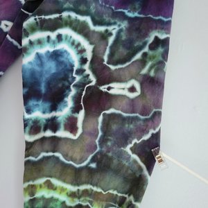 XL Hoodie T-shirt, Storm Geode