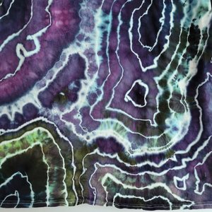 XL Hoodie T-shirt, Storm Geode