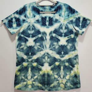 14/16 V neck T, Teal Sea Shibori