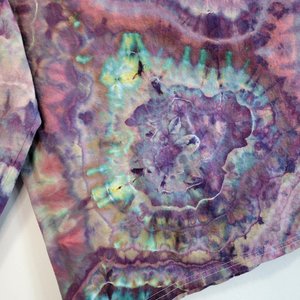 L Long Sleeve T-Shirt, Strawberry Skies Geode