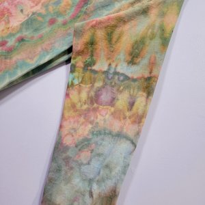 M Hoodie T-shirt, Dragon's Garden
