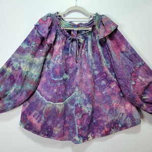 2X Poet's Blouse, Strawberry Skies Geode