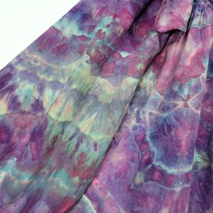 2X Poet's Blouse, Strawberry Skies Geode