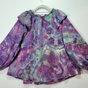 2X Poet's Blouse, Strawberry Skies Geode