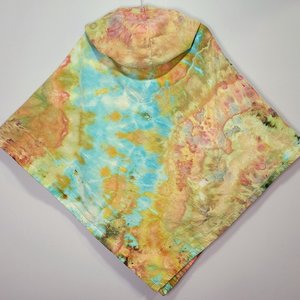 One Size Hoodie Poncho, Dragon Glass