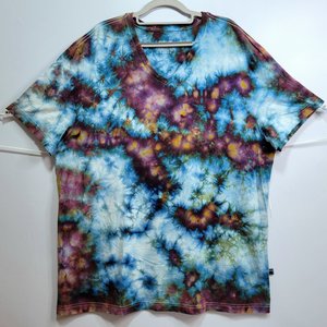 XXL Tall Bamboo V-neck, Strawberry Skies Mitosis