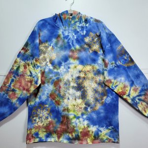 XL Hooded T-shirt, Mandala Sky