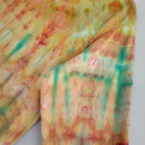 M Hoodie T-shirt, Dragon Cliffs