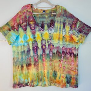 XL/XXL Tall Rayon V-Neck, Watercolor Falls