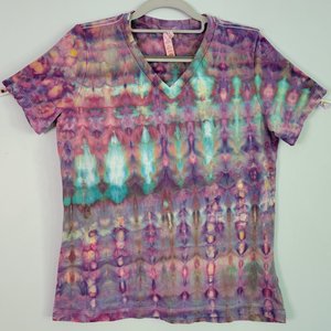 M V-neck T-shirt, Strawberry Skies Suji