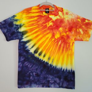 M T-shirt, Solar Flare