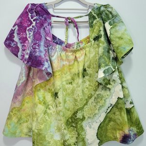 M Linen Flutter Sleeve Top, Purple & Green Geode