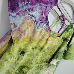 M Linen Flutter Sleeve Top, Purple & Green Geode