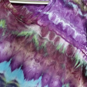 XL V-Neck Rayon Long Sleeve, Purple Flame