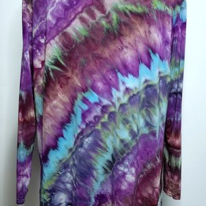 XL V-Neck Rayon Long Sleeve, Purple Flame
