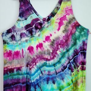 XL Tall Rayon V-Neck Tank, Rainbow Fluorite