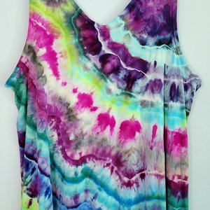 XL Tall Rayon V-Neck Tank, Rainbow Fluorite