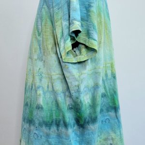 XXL Tall V-neck T-shirt, Sea Ripple