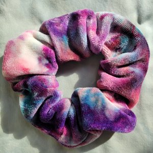 Scrunchie, Bamboo Velvet, Strawberry Skies