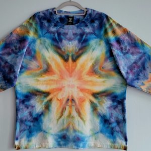 XL Long Sleeve T-shirt, Sapphire Marmalade Farnsburst