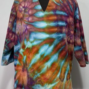 XXL 3/4 Sleeve Keyhole Neck, Dragon Swirl