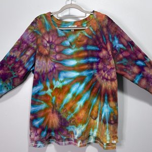 XXL 3/4 Sleeve Keyhole Neck, Dragon Swirl