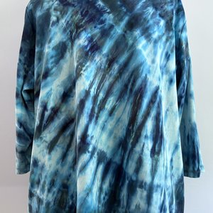 4X 3/4 Sleeve V-Neck T, Light in Deep Water